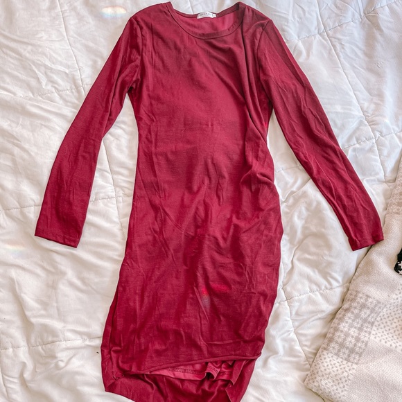 Red Long Sleeve Dress - Picture 3 of 4